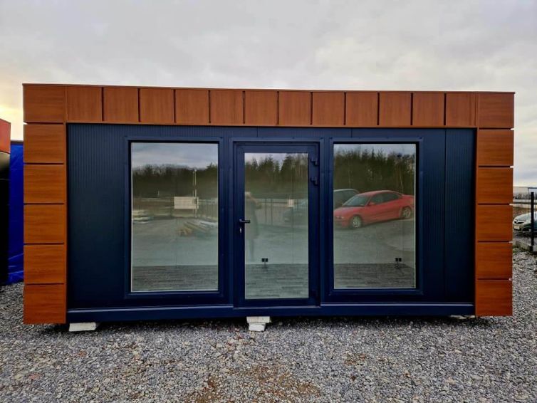 6m x 3m pawilon z płyty warstwowej złoty dąb standarowy