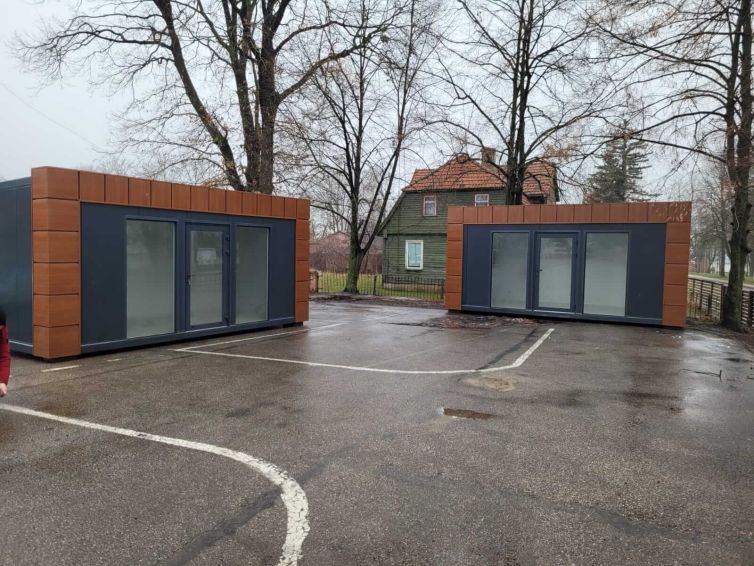 Pawilony komis parking